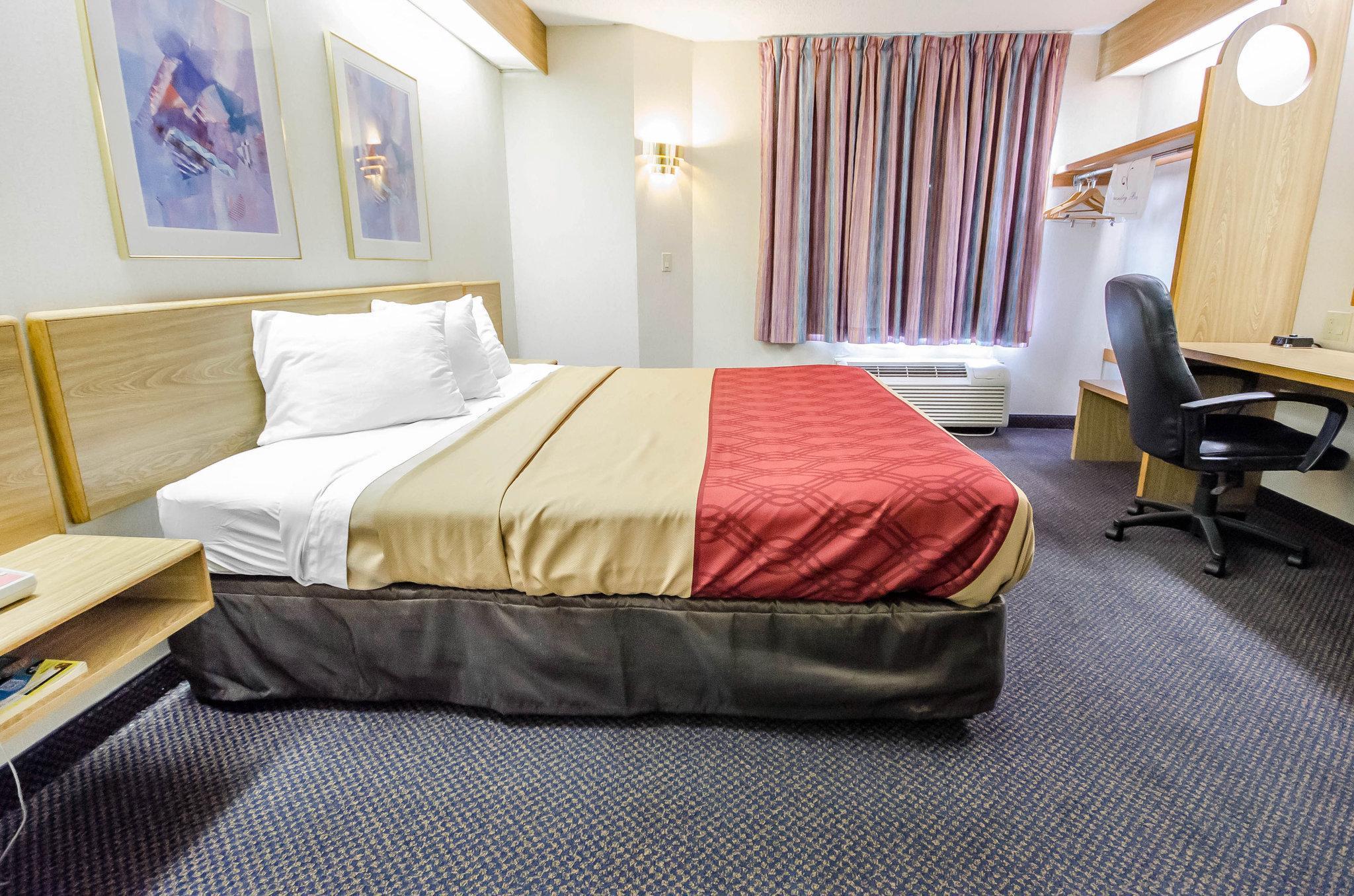 Econo Lodge London Exteriör bild