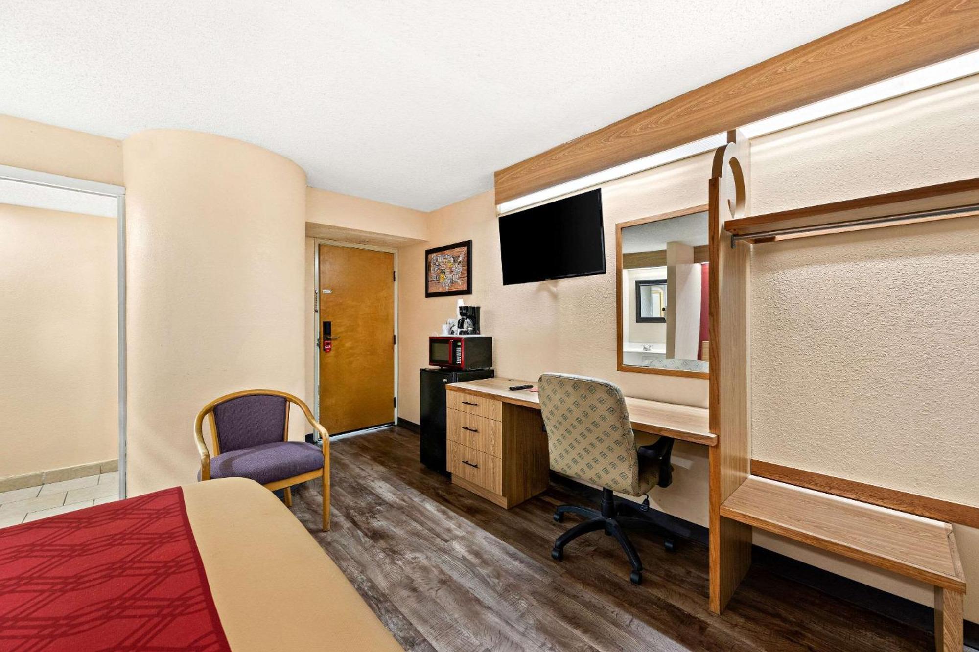 Econo Lodge London Exteriör bild