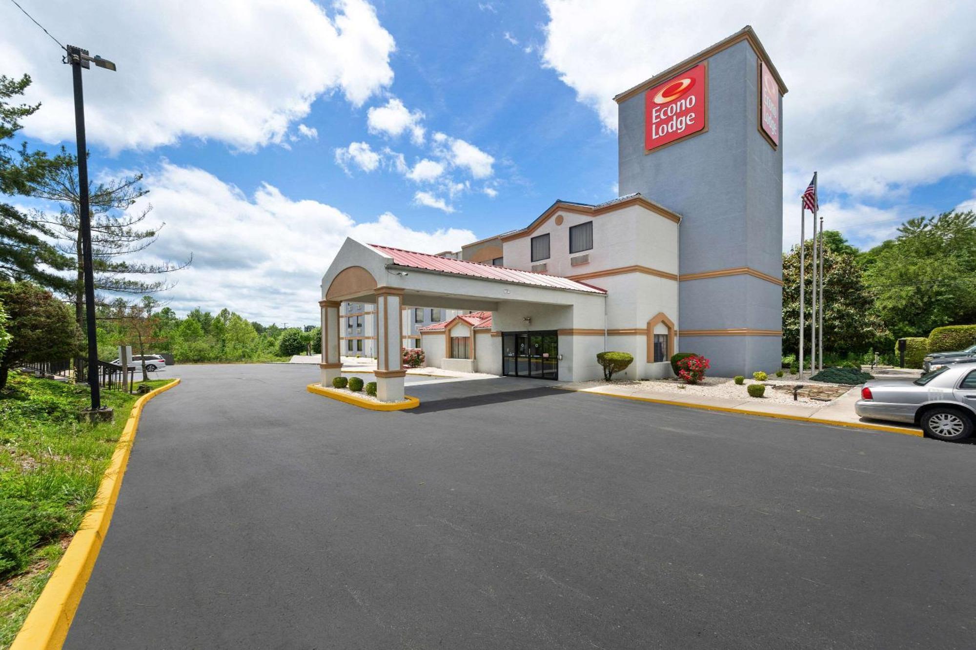 Econo Lodge London Exteriör bild